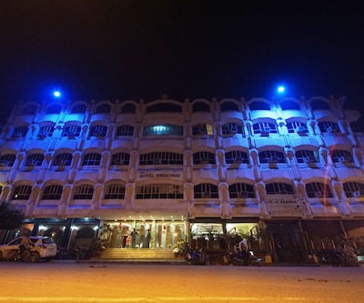 New Hotel Broadway
